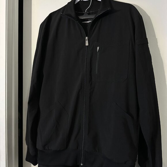 Infinity by Cherokee men's scrubs size medium jacket/shirt/pants - Picture 9 of 10